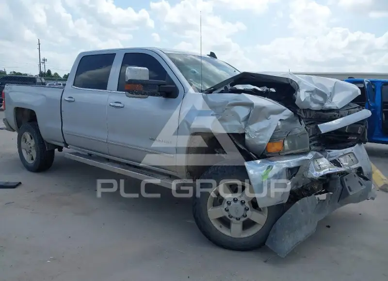 2017 Chevrolet Silverado photo