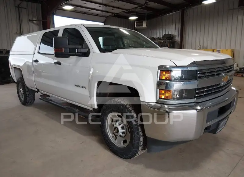 2017 Chevrolet Silverado фото