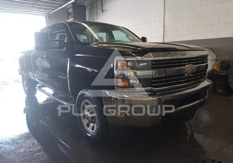 2017 Chevrolet Silverado фото