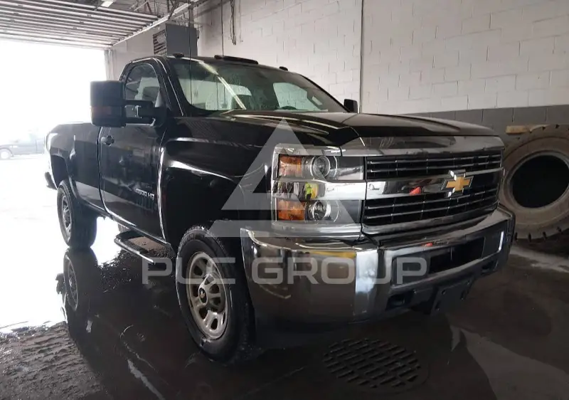 2017 Chevrolet Silverado фото