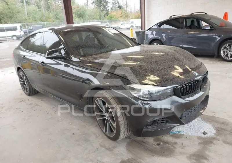 2017 BMW 330 фото