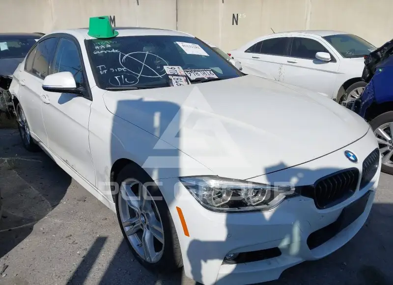 2017 BMW 330 photo
