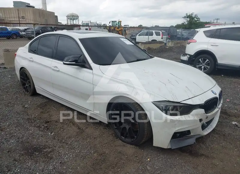 2017 BMW 330 фото