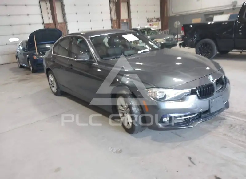 2017 BMW 330 photo