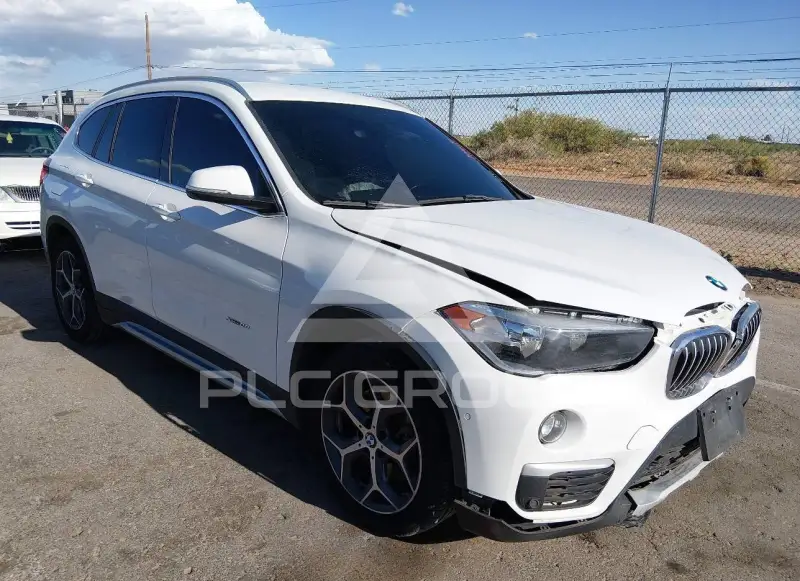 2017 BMW X1 photo