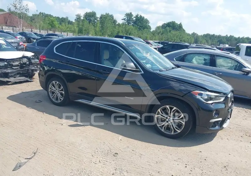 2017 BMW X1 фото