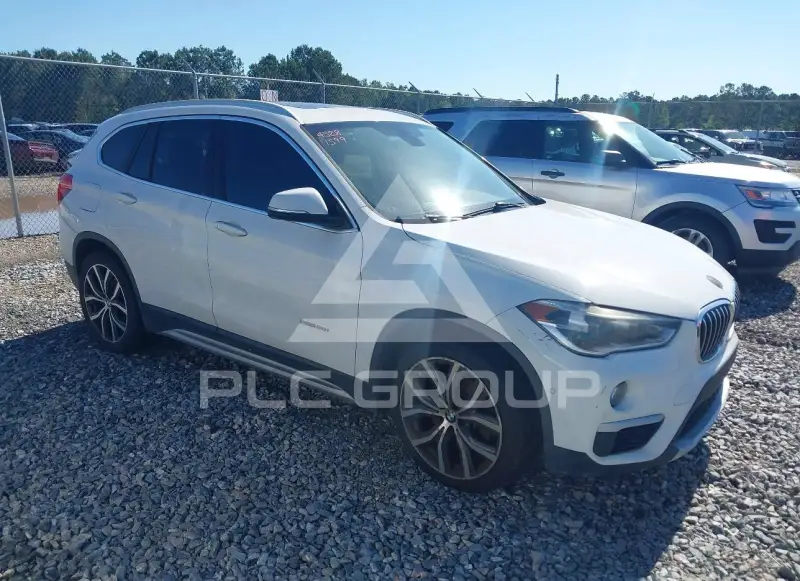 2017 BMW X1 photo