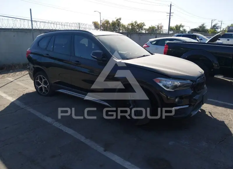 2017 BMW X1 photo