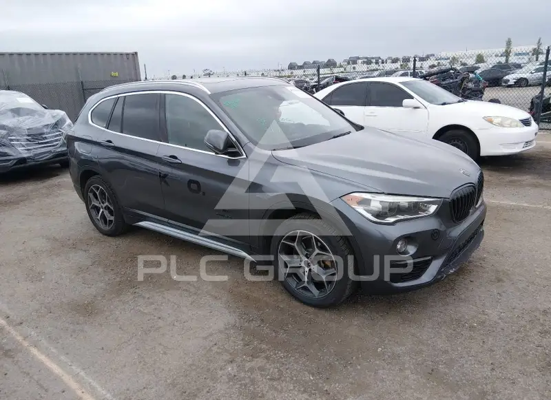 2017 BMW X1 photo