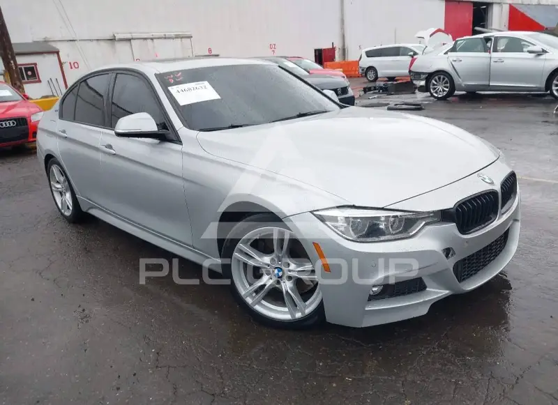 2017 BMW 330 фото