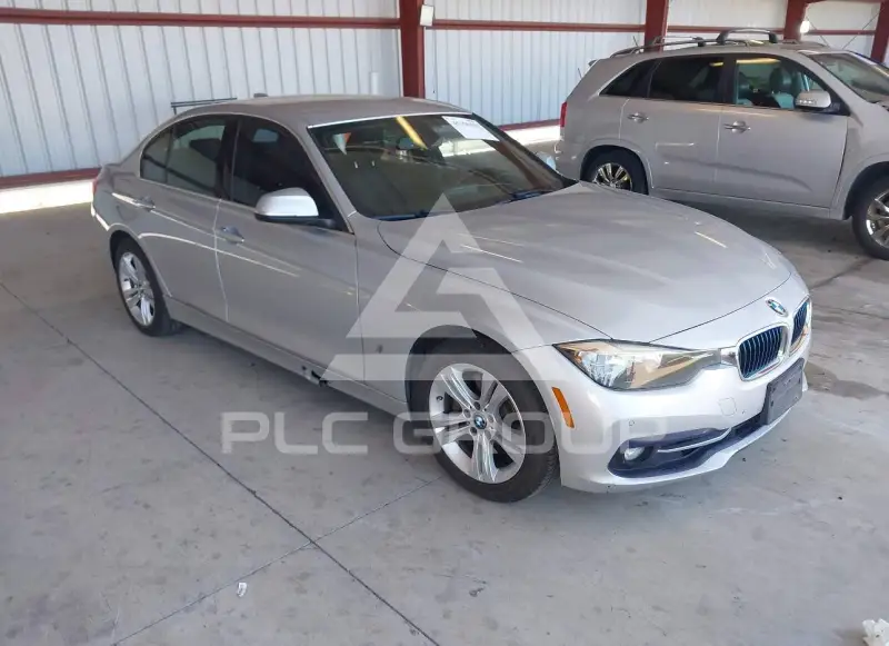 2017 BMW 330 фото