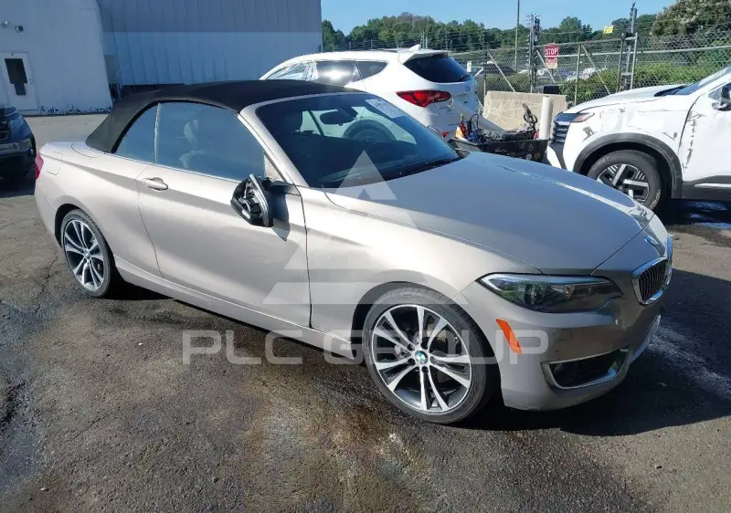 2017 BMW 230 фото