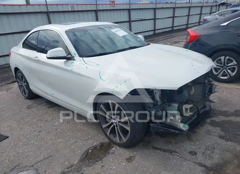 2017 BMW 230 фото