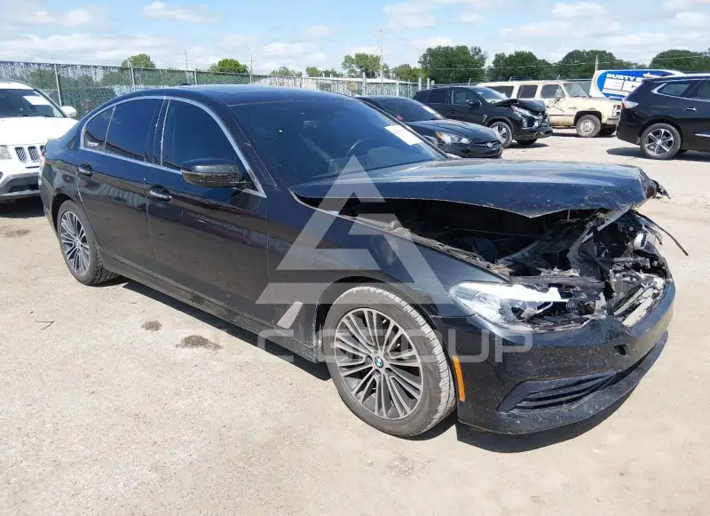 2017 BMW 530 photo
