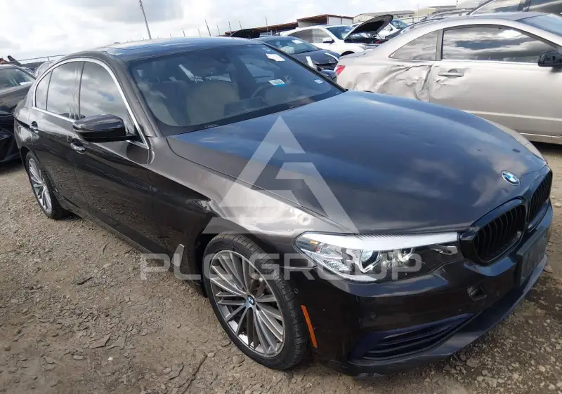 2017 BMW 530 фото