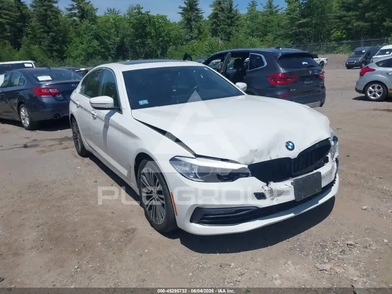 2017 BMW 530 фото