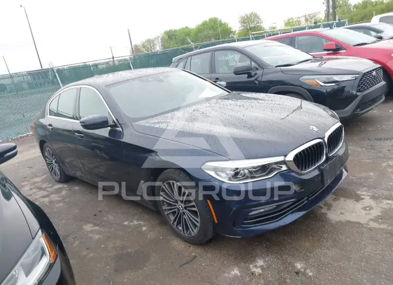 2017 BMW 530 фото