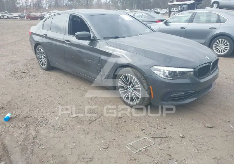 2017 BMW 530 photo