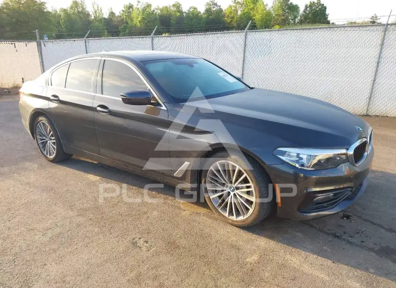 2017 BMW 530 фото