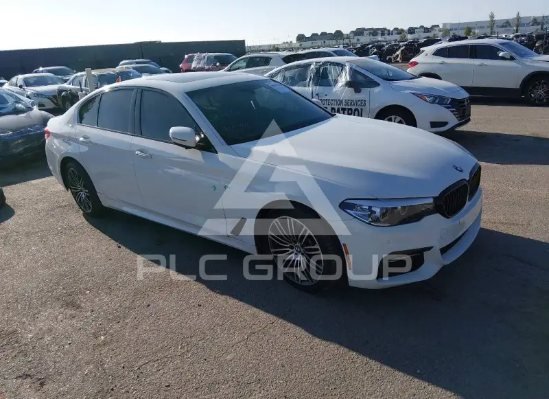 2017 BMW 530 photo