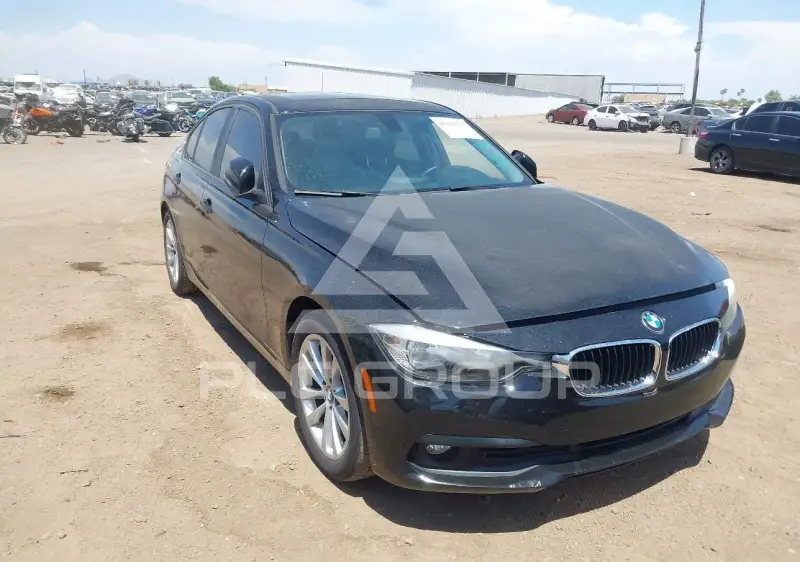 2017 BMW 320 photo