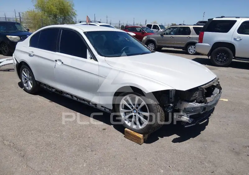 2017 BMW 320 photo