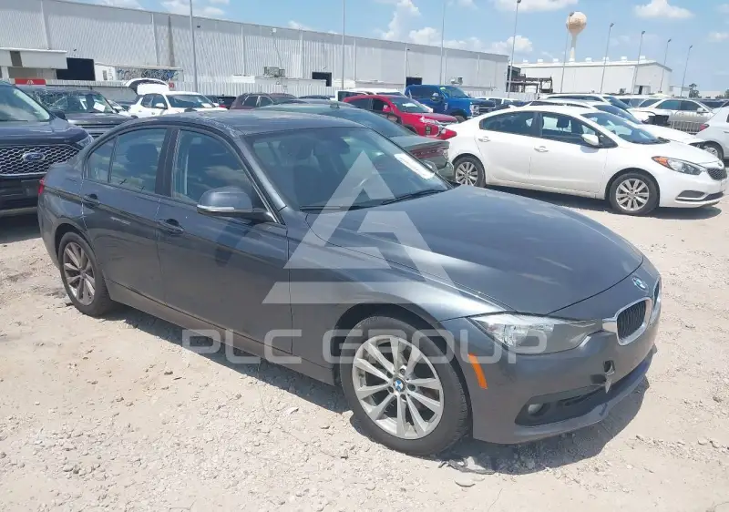 2017 BMW 320 photo