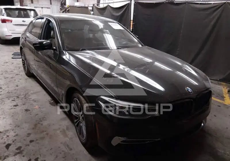 2017 BMW 540 фото