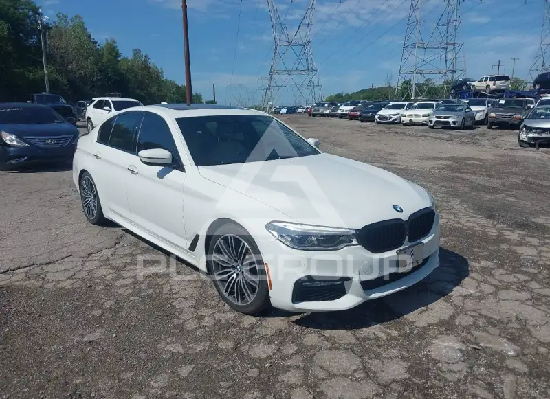 2017 BMW 540 фото