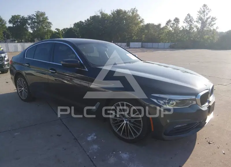 2017 BMW 540 фото