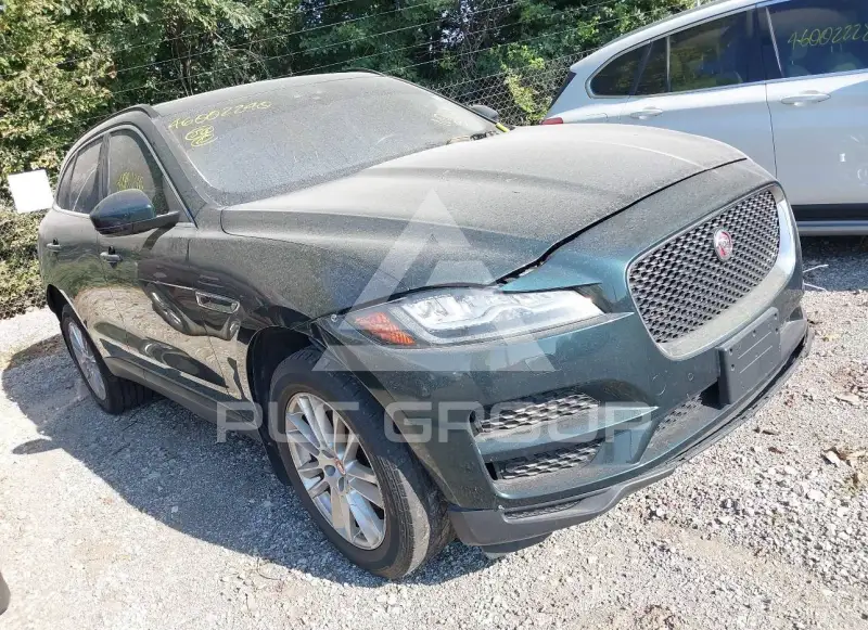 2017 Jaguar F-PACE photo