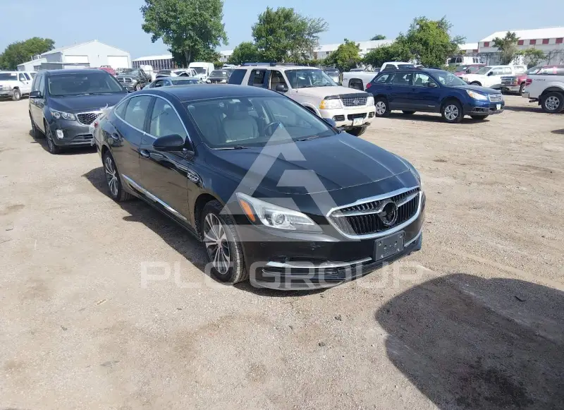2017 Buick LACROSSE photo
