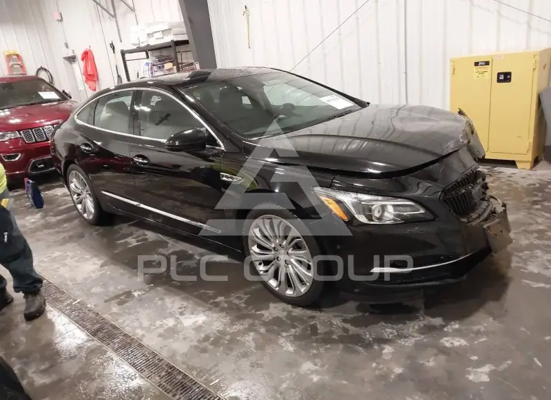 2017 Buick LACROSSE фото