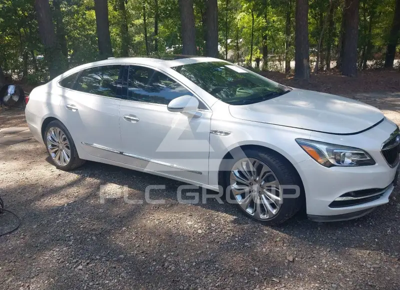 2017 Buick LACROSSE photo