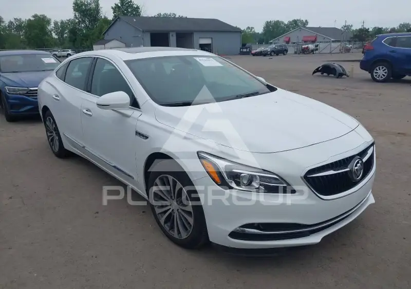 2017 Buick LACROSSE фото