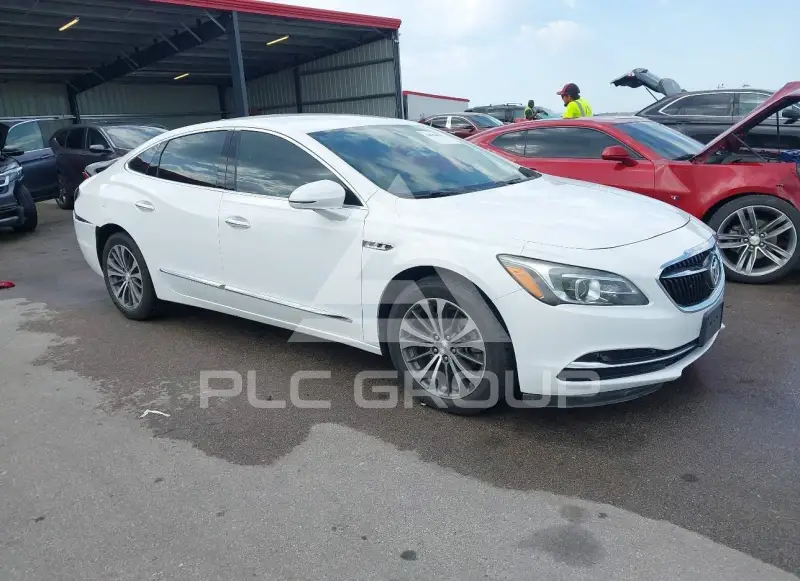 2017 Buick LACROSSE photo