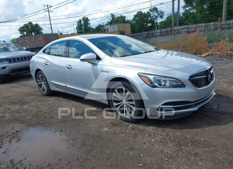 2017 Buick LACROSSE photo