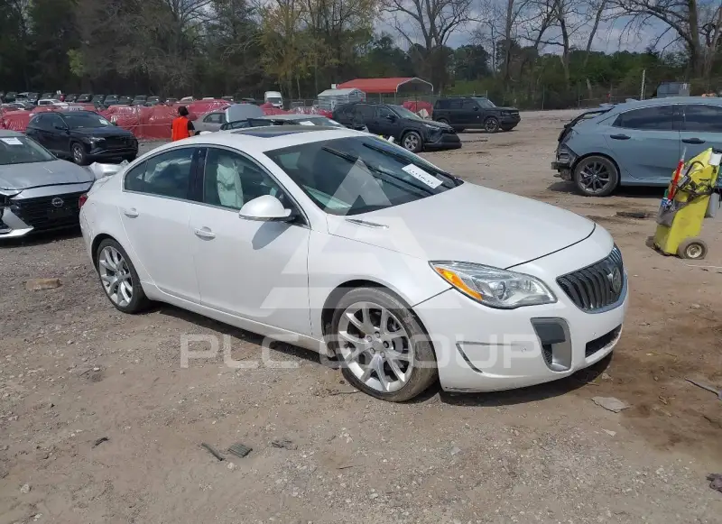 2017 Buick REGAL photo