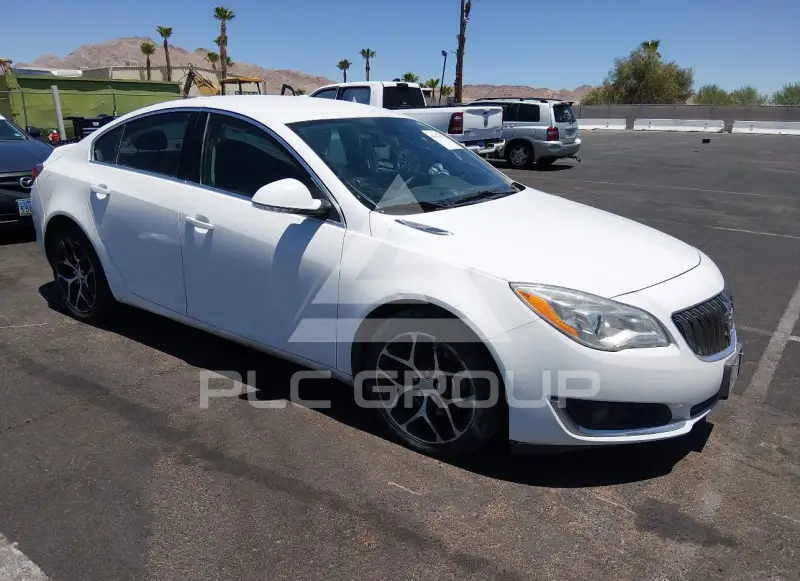2017 Buick REGAL photo