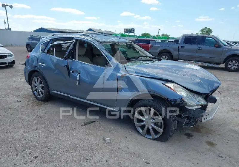 2017 Infinity QX50 photo