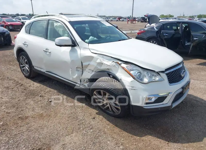2017 Infinity QX50 фото