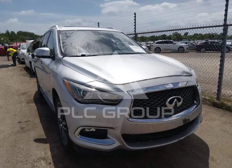 2017 Infinity QX60 фото