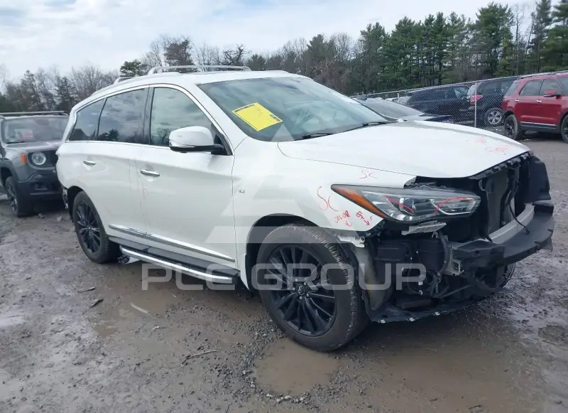 2017 Infinity QX60 photo