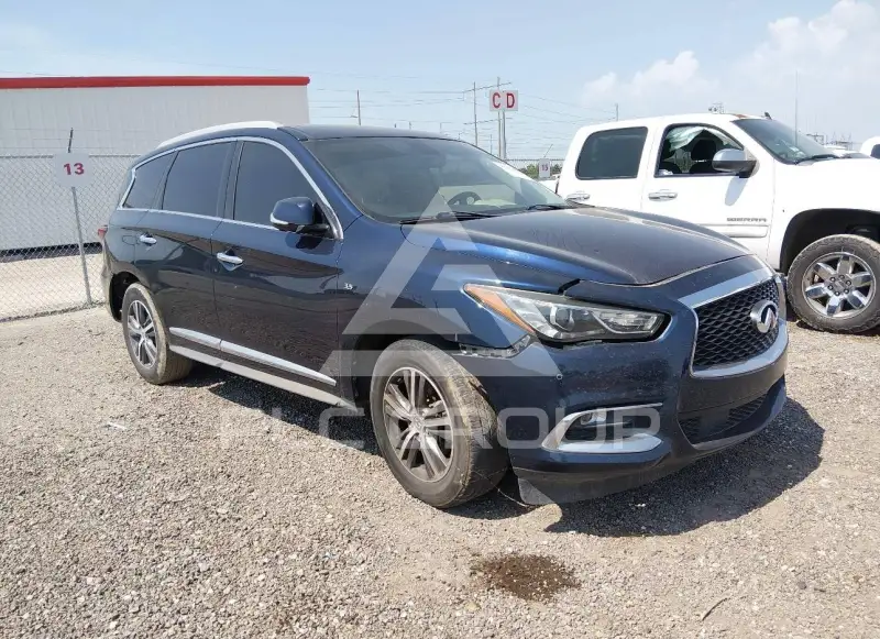 2017 Infinity QX60 photo