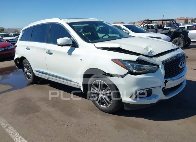 2017 Infinity QX60 photo