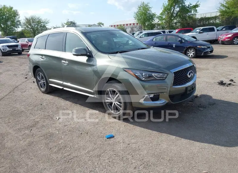 2017 Infinity QX60 фото