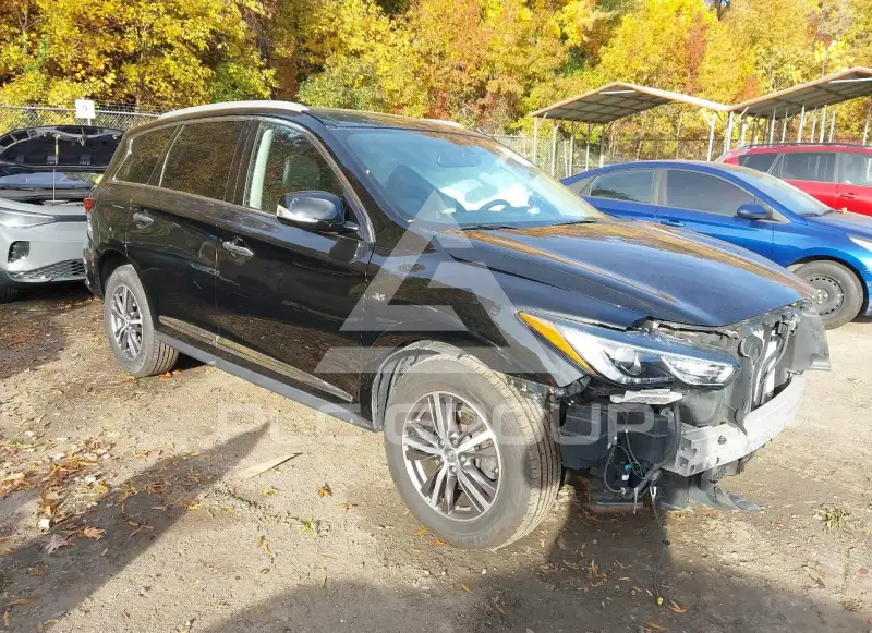 2017 Infinity QX60 фото