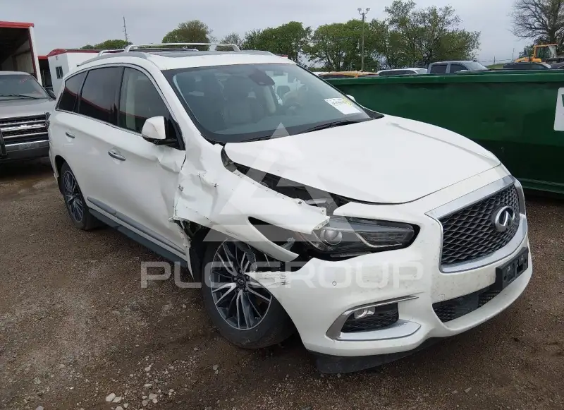 2017 Infinity QX60 photo