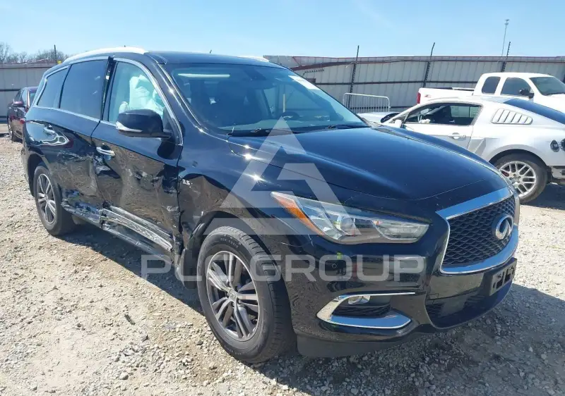 2017 Infinity QX60 фото