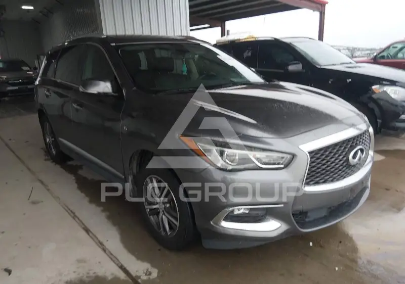 2017 Infinity QX60 photo